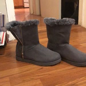 Women’s boots
